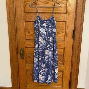 H&M Lightweight Button Up Floral Midi Dress